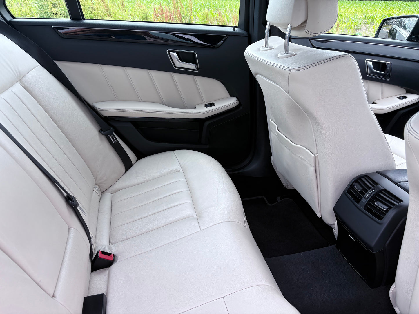 2014 Mercedes-Benz E200