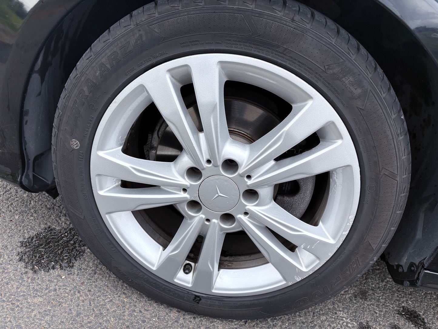 2014 Mercedes-Benz E200